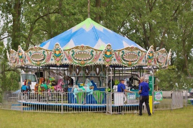 Amusement rides in Carnivals