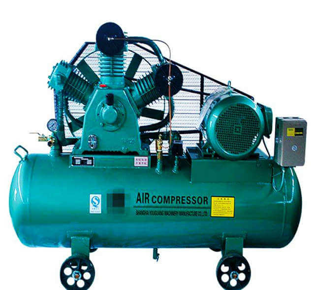 Air compressor of pendulum rides